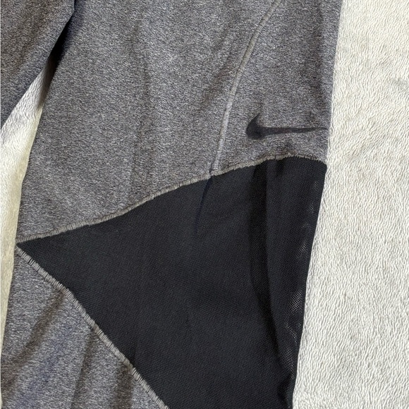 Nike Dri-Fit Gray and Black Colorblock Leggings - Picture 2 of 4